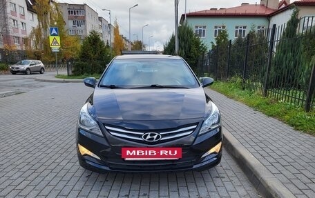 Hyundai Solaris II рестайлинг, 2016 год, 800 000 рублей, 3 фотография
