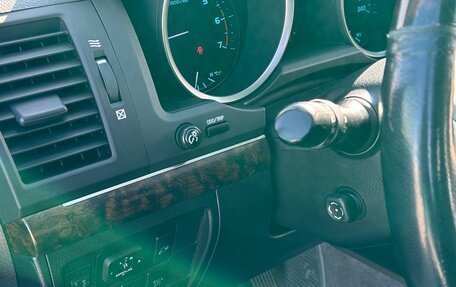 Toyota Land Cruiser 200, 2011 год, 3 850 000 рублей, 29 фотография