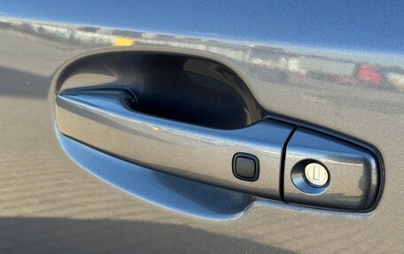 Toyota Land Cruiser 200, 2011 год, 3 850 000 рублей, 35 фотография