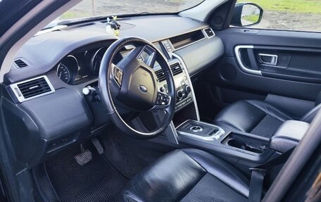Land Rover Discovery Sport I рестайлинг, 2017 год, 2 700 000 рублей, 5 фотография