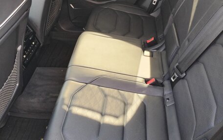 Volkswagen Touareg III, 2020 год, 4 300 000 рублей, 13 фотография