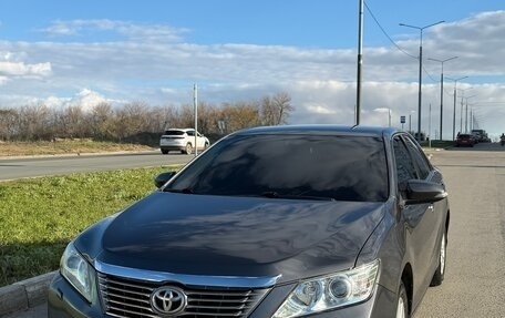 Toyota Camry, 2011 год, 1 690 000 рублей, 2 фотография
