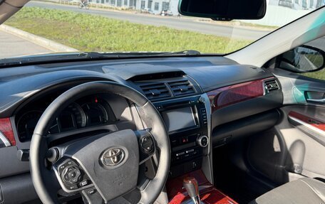 Toyota Camry, 2011 год, 1 690 000 рублей, 8 фотография