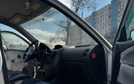 Mitsubishi Carisma I, 2003 год, 250 000 рублей, 8 фотография