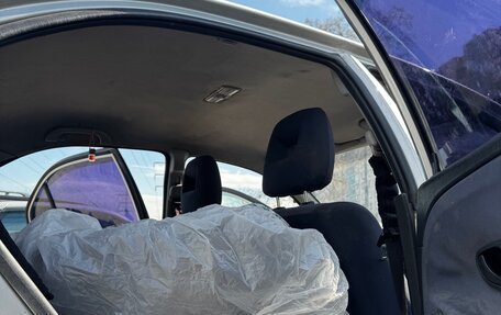 Mitsubishi Carisma I, 2003 год, 250 000 рублей, 9 фотография