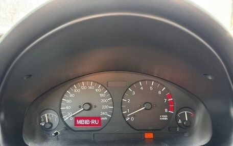 Mitsubishi Carisma I, 2003 год, 250 000 рублей, 18 фотография