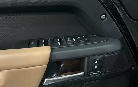 Land Rover Defender II, 2025 год, 13 950 000 рублей, 8 фотография