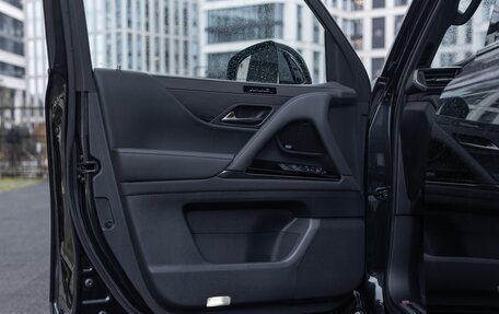 Lexus LX, 2026 год, 17 800 000 рублей, 13 фотография