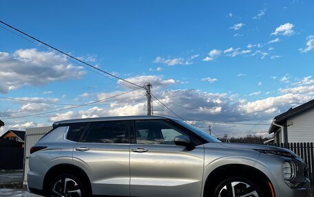 Mitsubishi Outlander, 2022 год, 3 900 022 рублей, 4 фотография