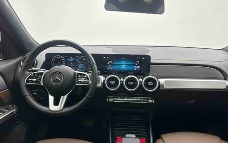 Mercedes-Benz GLB, 2022 год, 2 846 000 рублей, 7 фотография