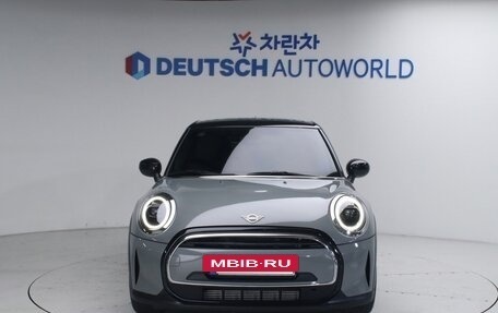 MINI Hatch, 2022 год, 2 120 000 рублей, 2 фотография
