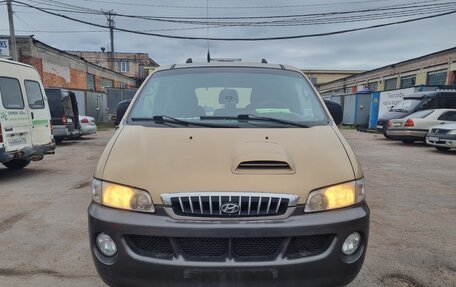 Hyundai Starex I рестайлинг, 2002 год, 250 000 рублей, 1 фотография
