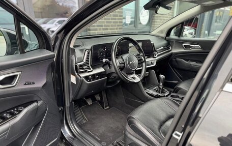 KIA Sportage IV рестайлинг, 2022 год, 1 900 000 рублей, 12 фотография