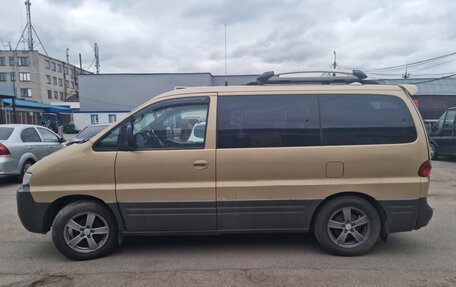 Hyundai Starex I рестайлинг, 2002 год, 250 000 рублей, 7 фотография