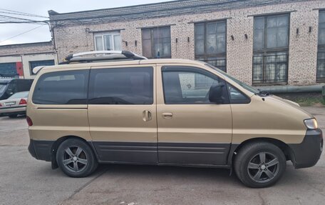 Hyundai Starex I рестайлинг, 2002 год, 250 000 рублей, 8 фотография