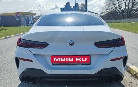 BMW 8 серия, 2023 год, 10 500 000 рублей, 5 фотография