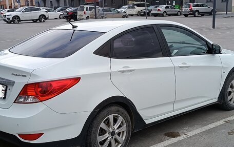 Hyundai Solaris II рестайлинг, 2012 год, 790 000 рублей, 4 фотография