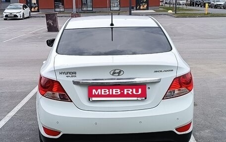 Hyundai Solaris II рестайлинг, 2012 год, 790 000 рублей, 3 фотография