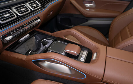 Mercedes-Benz GLE, 2025 год, 14 700 000 рублей, 21 фотография