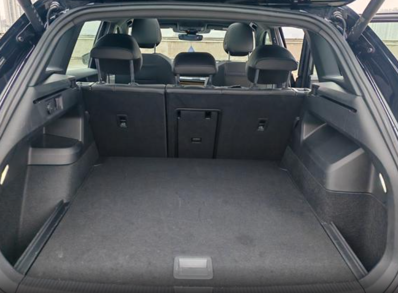 Volkswagen Tiguan II, 2024 год, 4 560 000 рублей, 7 фотография