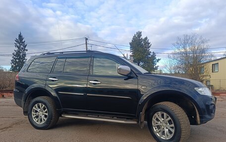 Mitsubishi Pajero Sport II рестайлинг, 2015 год, 1 900 000 рублей, 1 фотография
