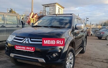 Mitsubishi Pajero Sport II рестайлинг, 2015 год, 1 900 000 рублей, 10 фотография