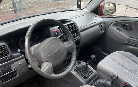Suzuki Grand Vitara, 2001 год, 335 000 рублей, 7 фотография