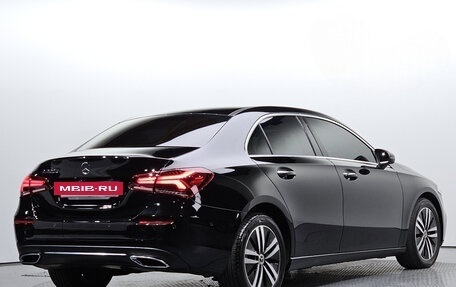 Mercedes-Benz A-Класс, 2022 год, 3 098 000 рублей, 3 фотография