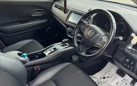 Honda Vezel, 2018 год, 1 800 000 рублей, 12 фотография