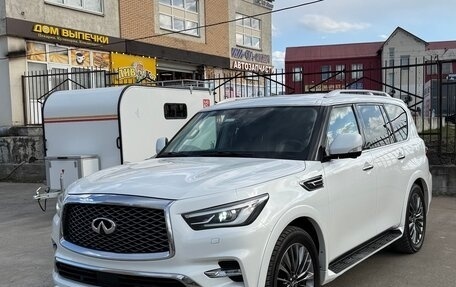 Infiniti QX80 I рестайлинг, 2019 год, 5 000 000 рублей, 3 фотография