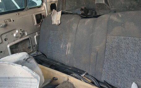 ГАЗ 31105 «Волга», 2005 год, 15 000 рублей, 26 фотография