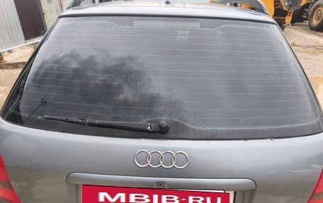 Audi A4, 1998 год, 450 000 рублей, 22 фотография