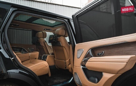 Land Rover Range Rover IV рестайлинг, 2024 год, 21 000 000 рублей, 14 фотография