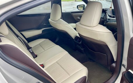 Lexus ES VII, 2018 год, 2 900 000 рублей, 10 фотография