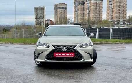 Lexus ES VII, 2018 год, 2 900 000 рублей, 2 фотография
