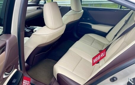 Lexus ES VII, 2018 год, 2 900 000 рублей, 11 фотография