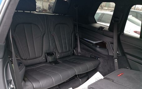 BMW X7, 2019 год, 7 300 000 рублей, 15 фотография