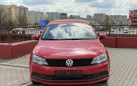 Volkswagen Jetta VI, 2016 год, 1 645 000 рублей, 2 фотография