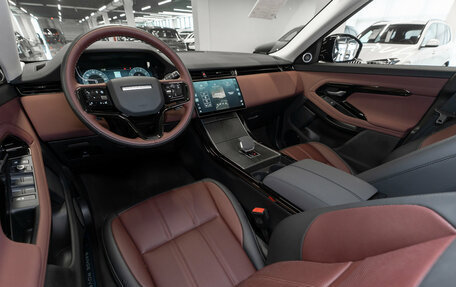Land Rover Range Rover Evoque II, 2025 год, 6 250 000 рублей, 7 фотография