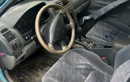 Mitsubishi Galant VIII, 1997 год, 95 000 рублей, 4 фотография
