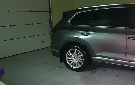 Volkswagen Touareg III, 2021 год, 7 900 000 рублей, 4 фотография