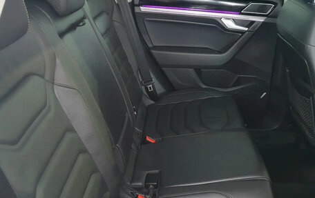 Volkswagen Touareg III, 2021 год, 7 900 000 рублей, 14 фотография