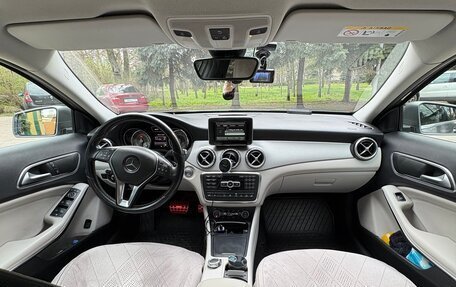 Mercedes-Benz GLA, 2015 год, 2 250 000 рублей, 10 фотография