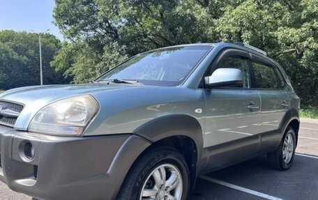 Hyundai Tucson III, 2008 год, 850 000 рублей, 2 фотография