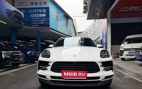 Porsche Macan I рестайлинг, 2022 год, 5 855 000 рублей, 2 фотография