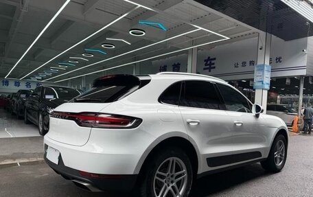 Porsche Macan I рестайлинг, 2022 год, 5 855 000 рублей, 7 фотография