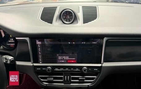 Porsche Macan I рестайлинг, 2022 год, 5 855 000 рублей, 16 фотография