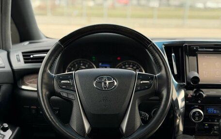 Toyota Alphard III, 2018 год, 4 500 000 рублей, 22 фотография