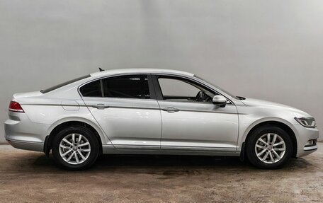 Volkswagen Passat B8 рестайлинг, 2018 год, 2 342 000 рублей, 4 фотография