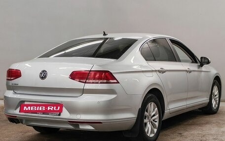 Volkswagen Passat B8 рестайлинг, 2018 год, 2 342 000 рублей, 5 фотография